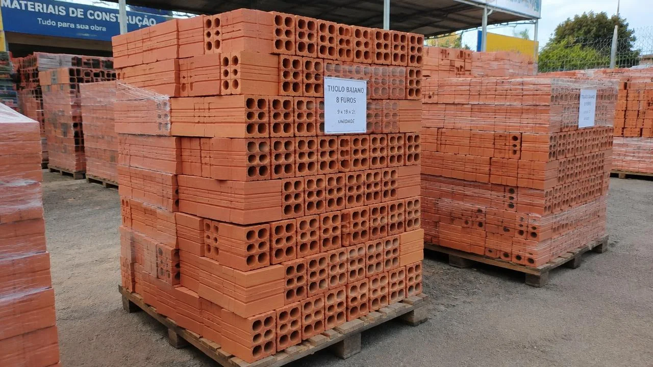 Milheiro de tijolo cerâmico com entrega da Riomaia